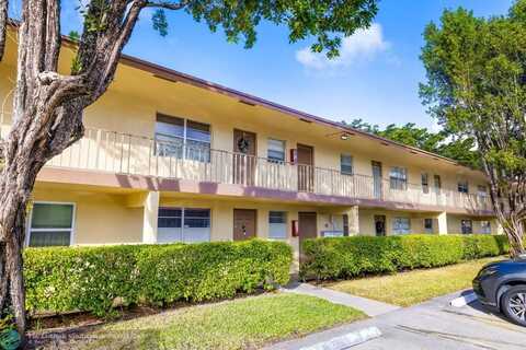 7360 NW 1st St, Margate, FL 33063