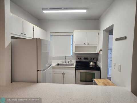301 S Golf Blvd, Pompano Beach, FL 33064
