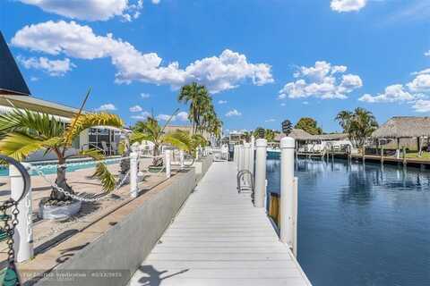 818 Argonaut Isle, Dania Beach, FL 33004
