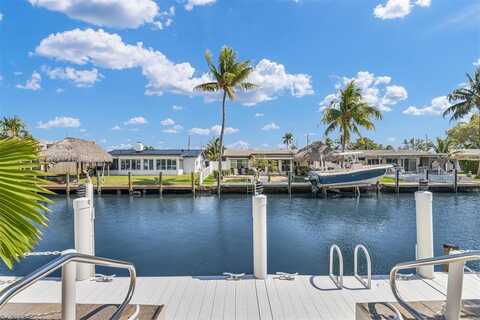 818 Argonaut Isle, Dania Beach, FL 33004