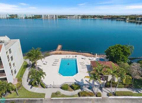 114 Lake Emerald Dr, Oakland Park, FL 33309