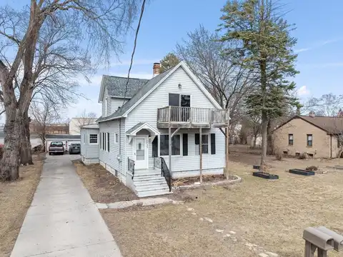 1735 EASTMAN Avenue, GREEN BAY, WI 54302