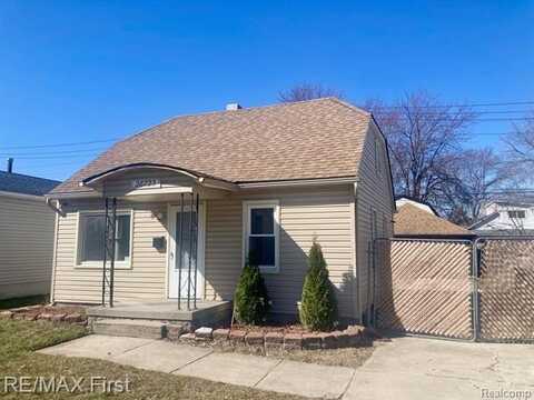 28723 PINEHURST Street, Roseville, MI 48066