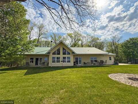 11599 Kramer Avenue NW, Annandale, MN 55302