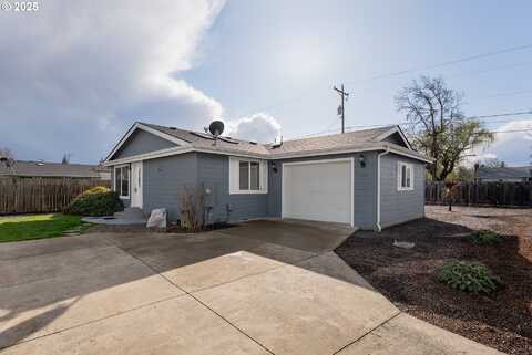 160 MATTHEW LEE CT, Roseburg, OR 97471