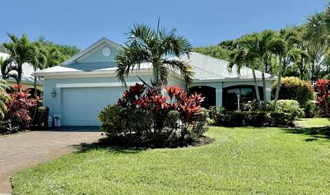 447 11th Square SW, Vero Beach, FL 32962