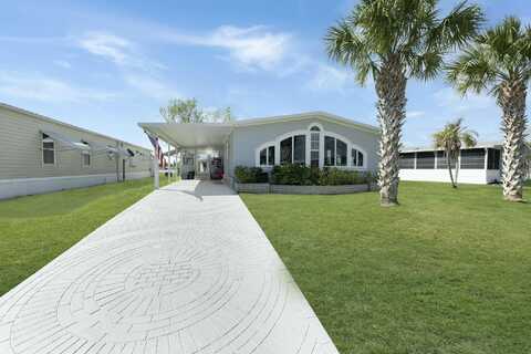 14285 Cancun Avenue, Fort Pierce, FL 34951
