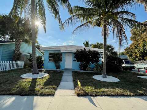 303 S L Street, Lake Worth, FL 33460