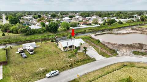 880 SW Java Avenue, Port Saint Lucie, FL 34953