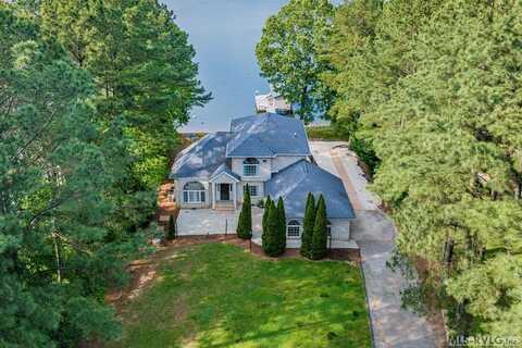 239 Overlook Drive, Roanoke Rapids, NC 27870