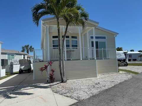 493 Quapaw, Fort Myers Beach, FL 33931