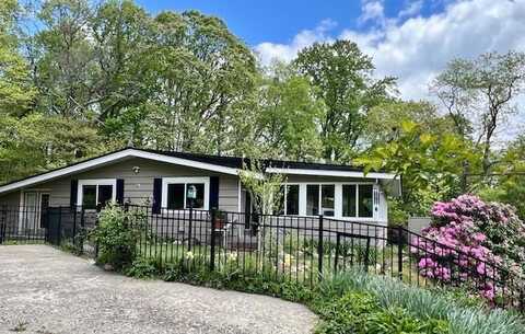 251 Groundhog Hills Rd, Hillsville, VA 24343