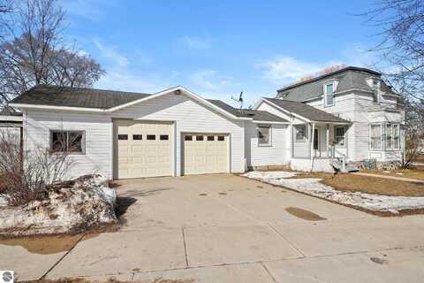 103 Ottawa, Elk Rapids, MI 49629