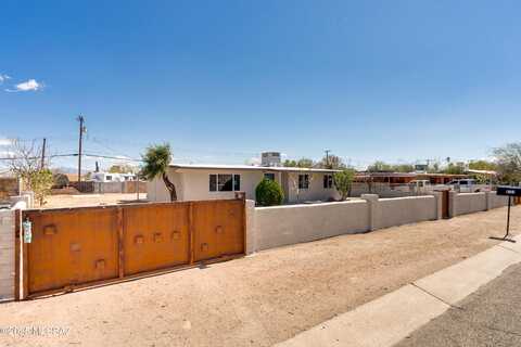 6121 S Hildreth Avenue, Tucson, AZ 85746