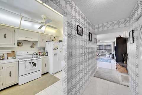 6100 NW 44TH APT 401 Street, Other Florida, FL 33319