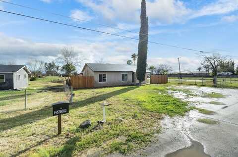 2607 Olympic Avenue, Corcoran, CA 93212
