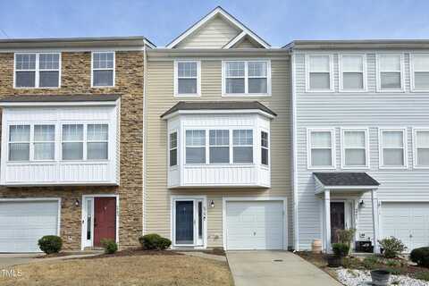 4905 Briarstone Court, Raleigh, NC 27610