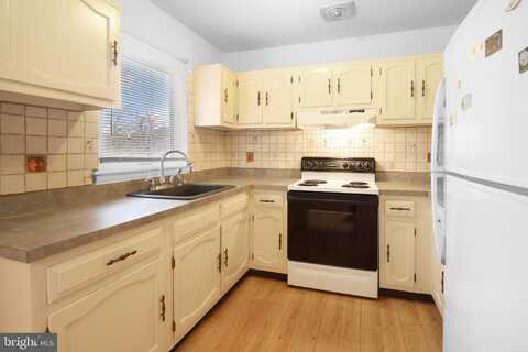 11B QUAKER LANE, MANCHESTER TOWNSHIP, NJ 08759