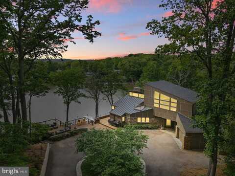 1252 FENWICK GARTH, ARNOLD, MD 21012