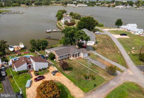 21 WATERVIEW POINT, COLONIAL BEACH, VA 22443