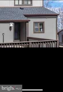 142 CROSS COUNTRY LANE, TANNERSVILLE, PA 18372