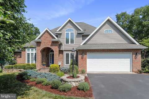 397 PEACE PIPE, HEDGESVILLE, WV 25427