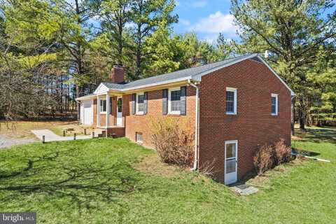 38956 RICKARD ROAD, LOVETTSVILLE, VA 20180