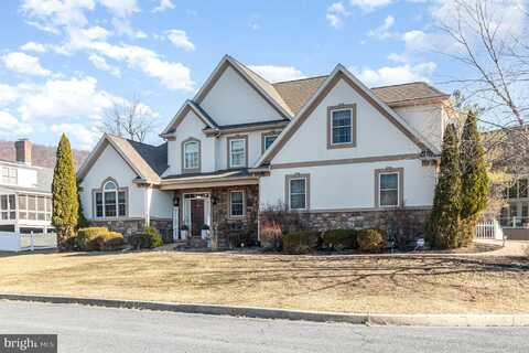 2452 MERCEDES COURT, HARRISBURG, PA 17112