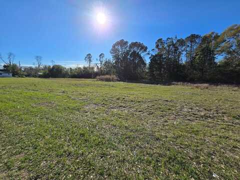 704 Davis, Nashville, GA 31639