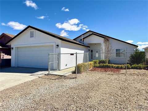 3374 N Diamond Street, Kingman, AZ 86401