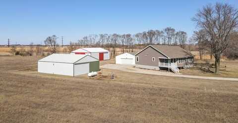 6143 Big Woods Road, Cedar Falls, IA 50613