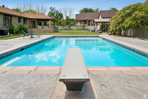 3902 W ANGUS, South Jordan, UT 84009