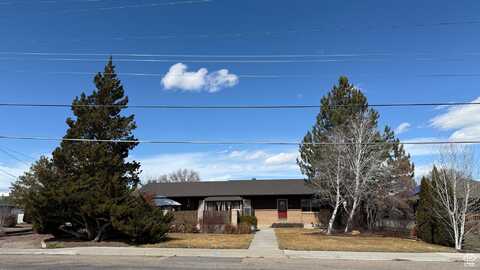 82 W 500 N, Vernal, UT 84078
