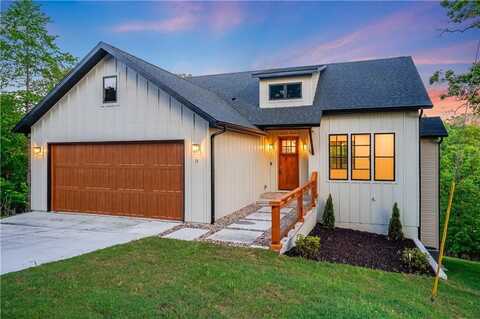 15 Montgomery LN, Bella Vista, AR 72715