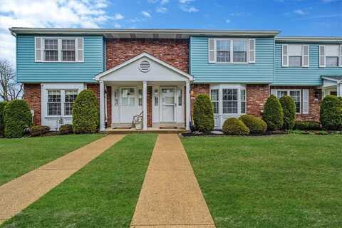 126 Heather Dr, Monroeville, PA 15146