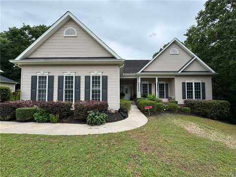 140 Steppingstone Way, Central, SC 29630