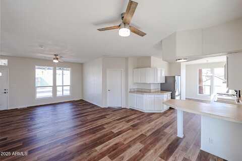 8401 N 67th Avenue, Glendale, AZ 85302