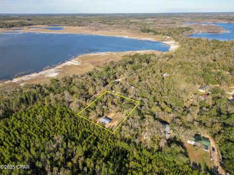 3310 Lakeshore Drive, Chipley, FL 32428
