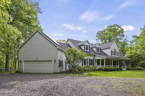 141 Stevens Lake Way, Monterey, MA 01245