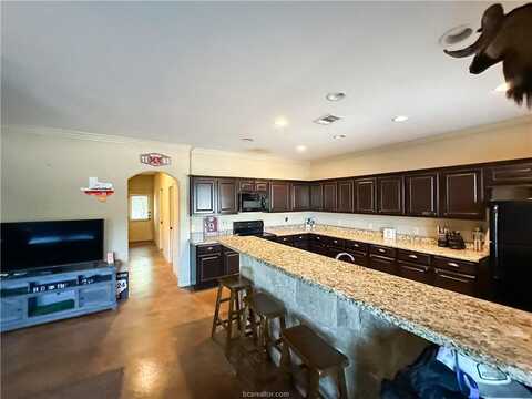 3322 Cullen, College Station, TX 77845