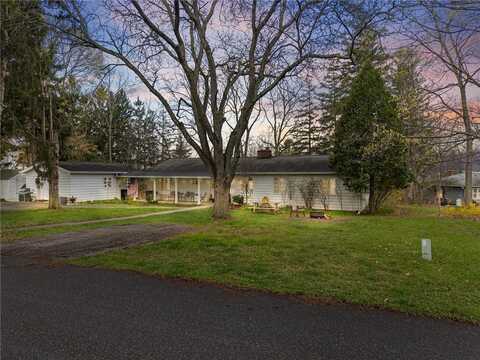 11 Woods End, Ledyard, NY 13026