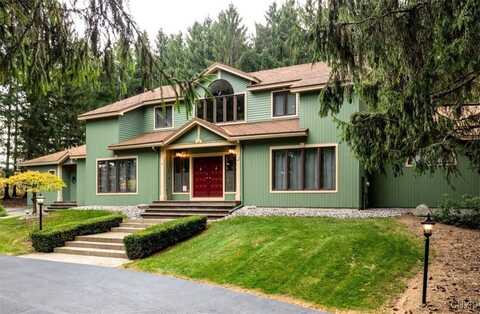 3949 Canyonwood Lane, Pompey, NY 13078