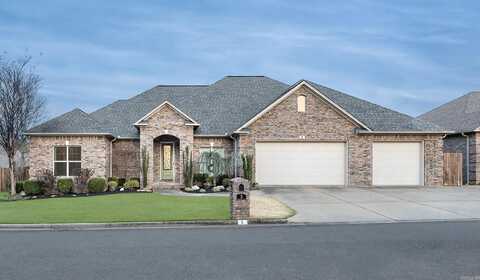 5 Stone Creek Court, Little Rock, AR 72227