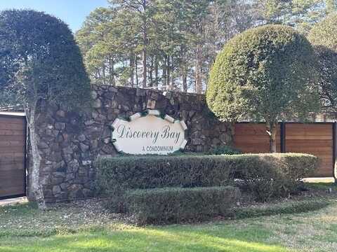 100 Discovery Bay Lane, Hot Springs, AR 71913