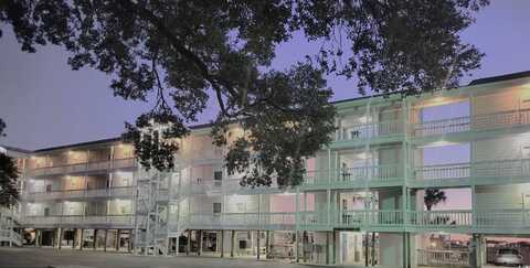 300 Marsh Pl., Murrells Inlet, SC 29576