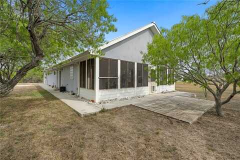 1001 Second Street, Bayside, TX 78340