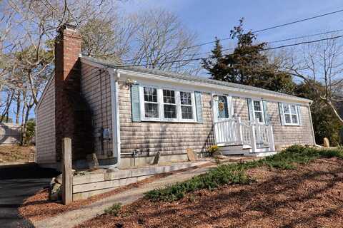 38 Uncle Bobs Way, South Dennis, MA 02660