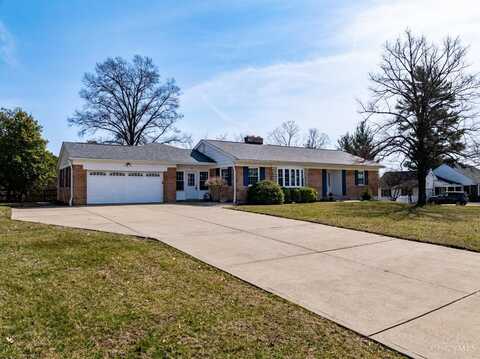 5880 Farlook Drive, Green, OH 45247