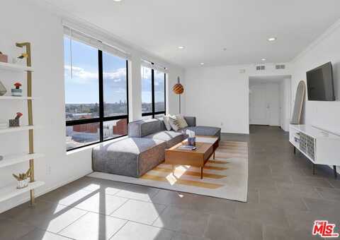 7320 Hawthorn Ave, Los Angeles, CA 90046