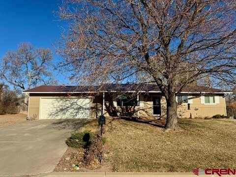 2010 Center St, Cortez, CO 81321